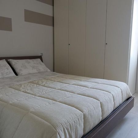 Casa Marchiando Apartment Castagnito ภายนอก รูปภาพ